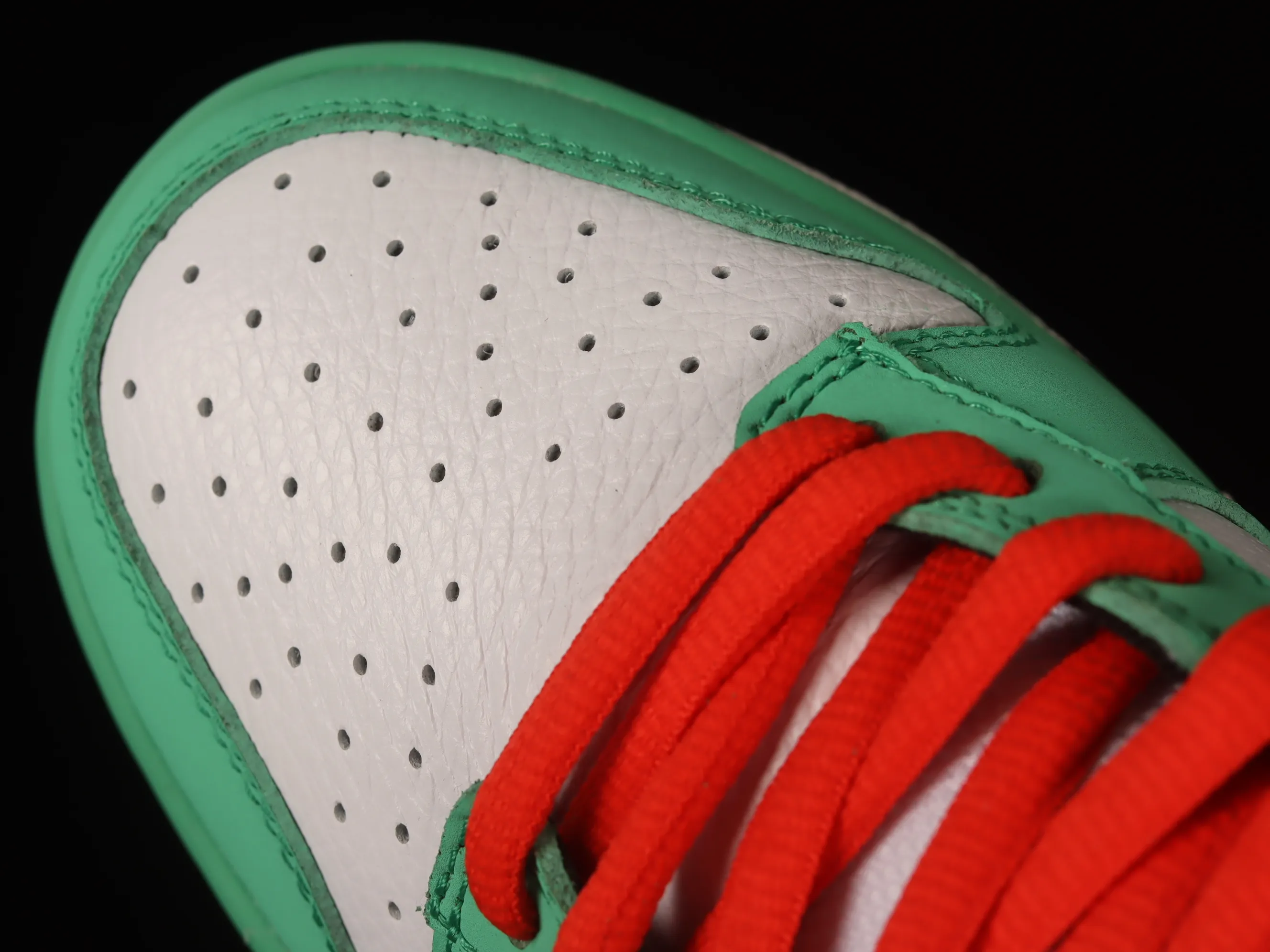 All categories Nk SB Dunk series Nk SB Dunk Low low-top sneakers Nk Dunk SB Low Heineken Heineken ultra-limited edition low-top sports and leisure sneakers 304292-302